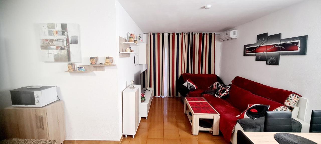 Apartment Center Salou Near Port Aventura Kültér fotó
