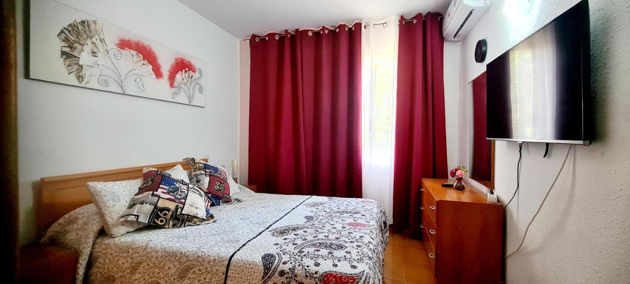 Apartment Center Salou Near Port Aventura Kültér fotó
