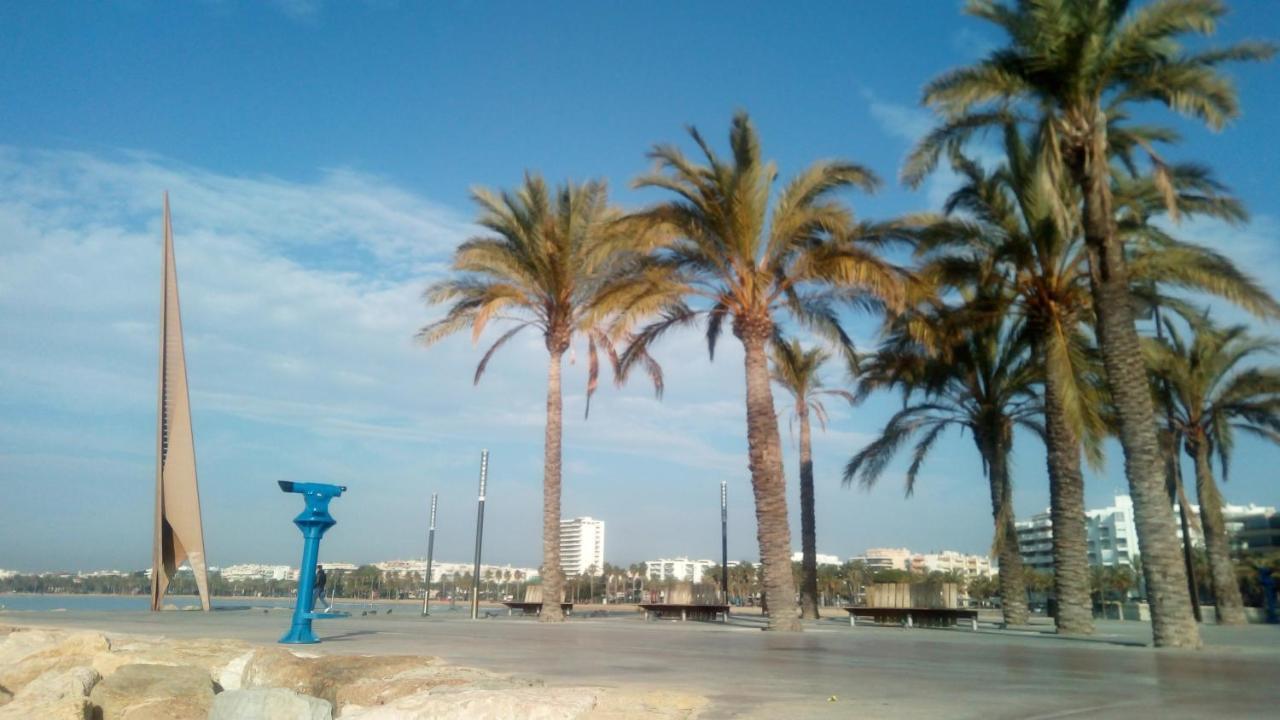 Apartment Center Salou Near Port Aventura Kültér fotó